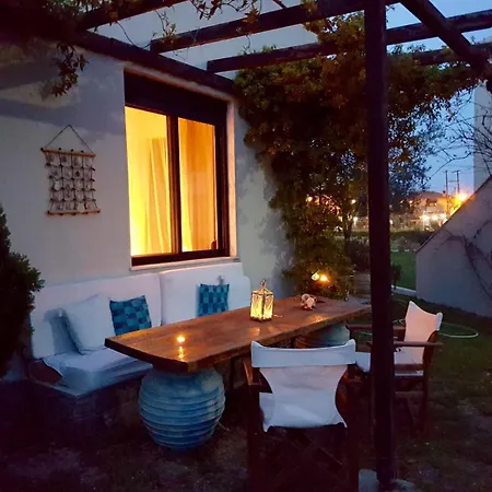 Villa 2 Steps From The Sea Frontbeach